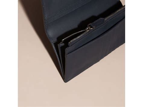 burberry colour block continental wallet.jpg